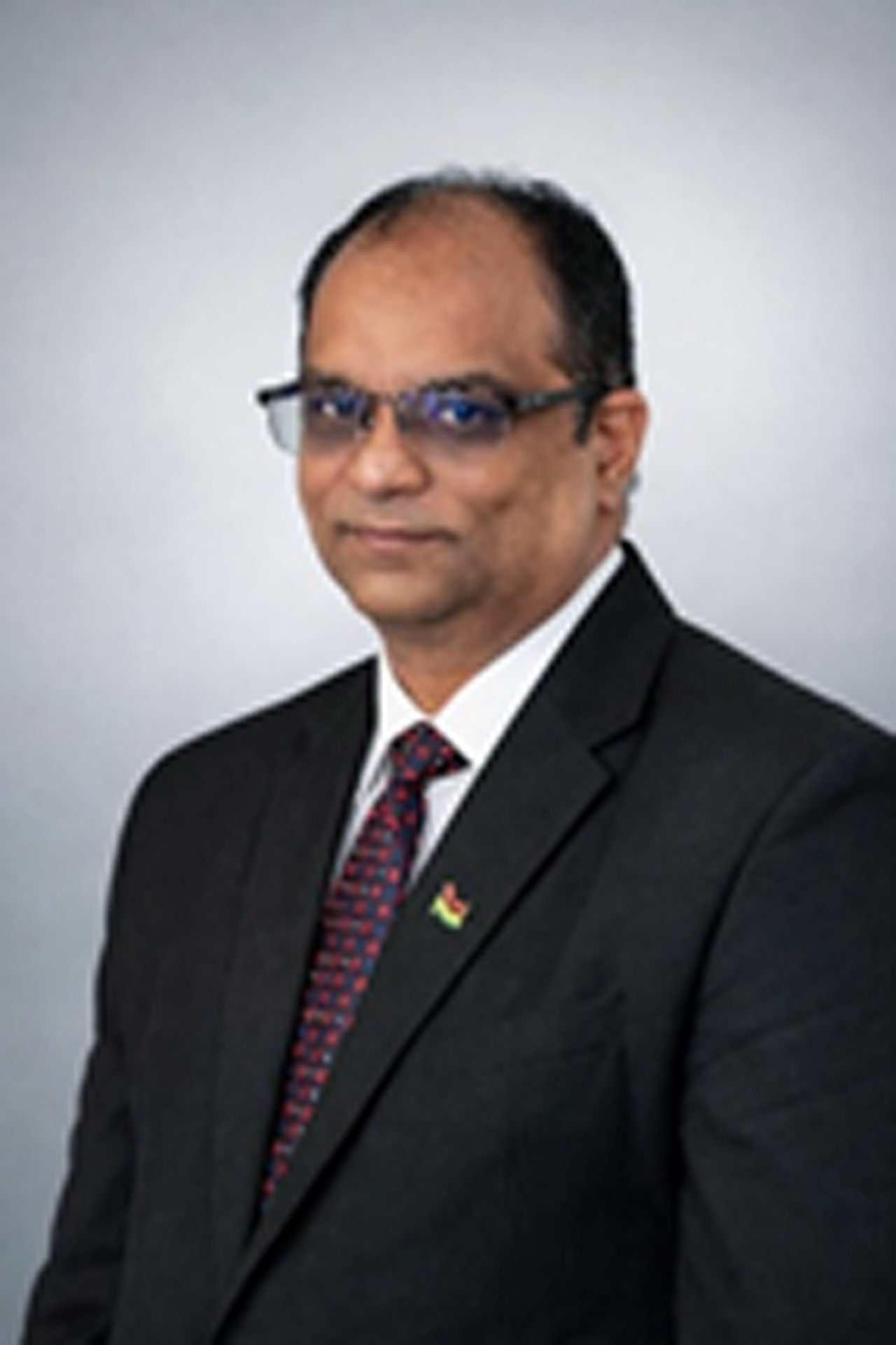 Mr B M DILZAD KURREEMUN ok