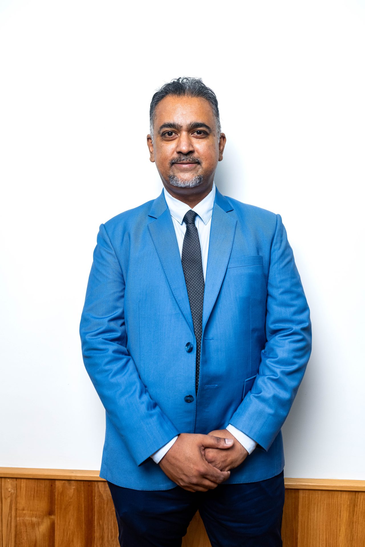 Mr Surendra Moonien